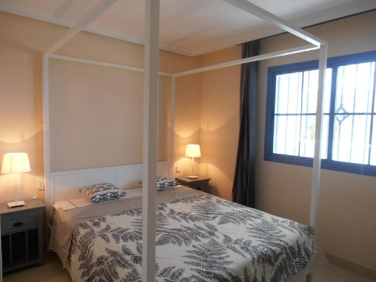 Balandro Apartment อัลมูเญการ์ ภายนอก รูปภาพ